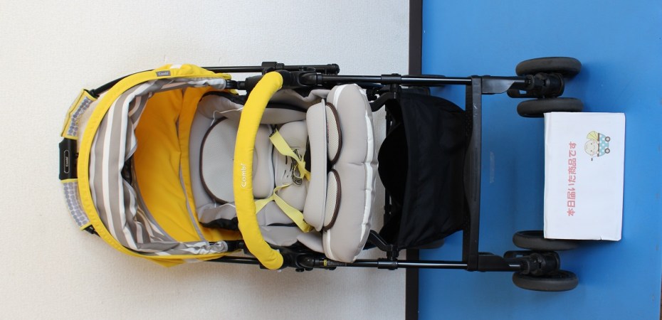 届いたベビーカーIMG_4128