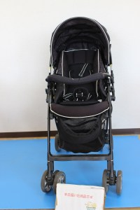 届いたベビーカー