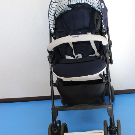 届いたベビーカー