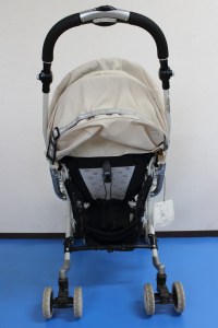 クリーニング前のベビーカー