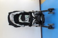 クリーニング前のベビーカー