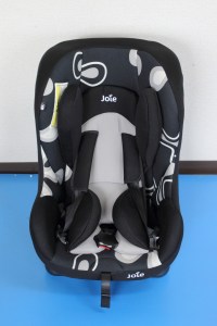 届いたチャイルドシートジョイー