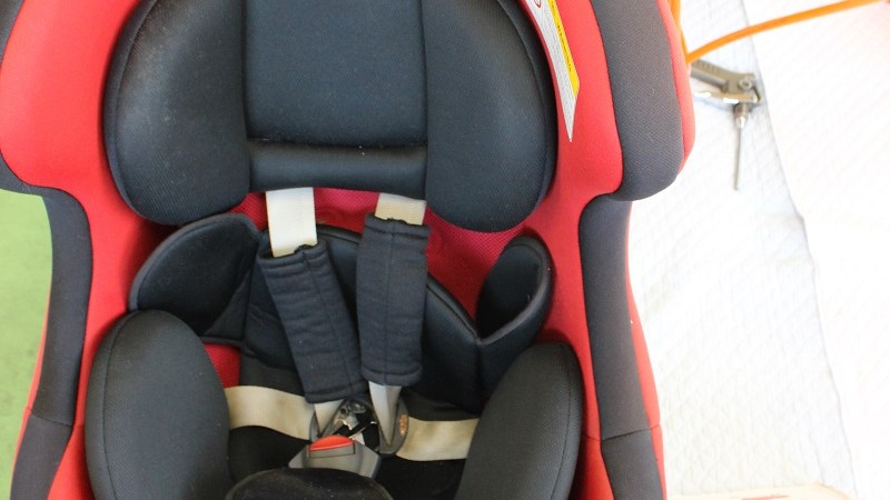 届いたチャイルドシート