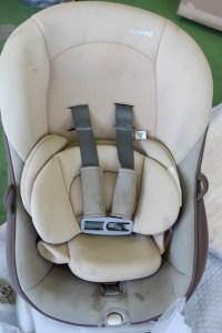 届いたチャイルドシート