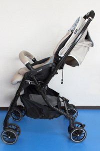 届いたベビーカー