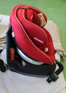 届いたチャイルドシート