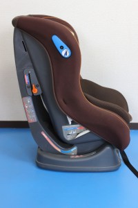 届いたチャイルドシートIMG_5662