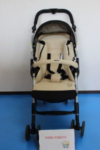 届いたベビーカー